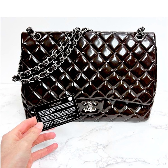 CHANEL MAXI BAGS 💯 AUTHENTIC no damage, delivery with Card + Dust bags - Picture 1 of 8